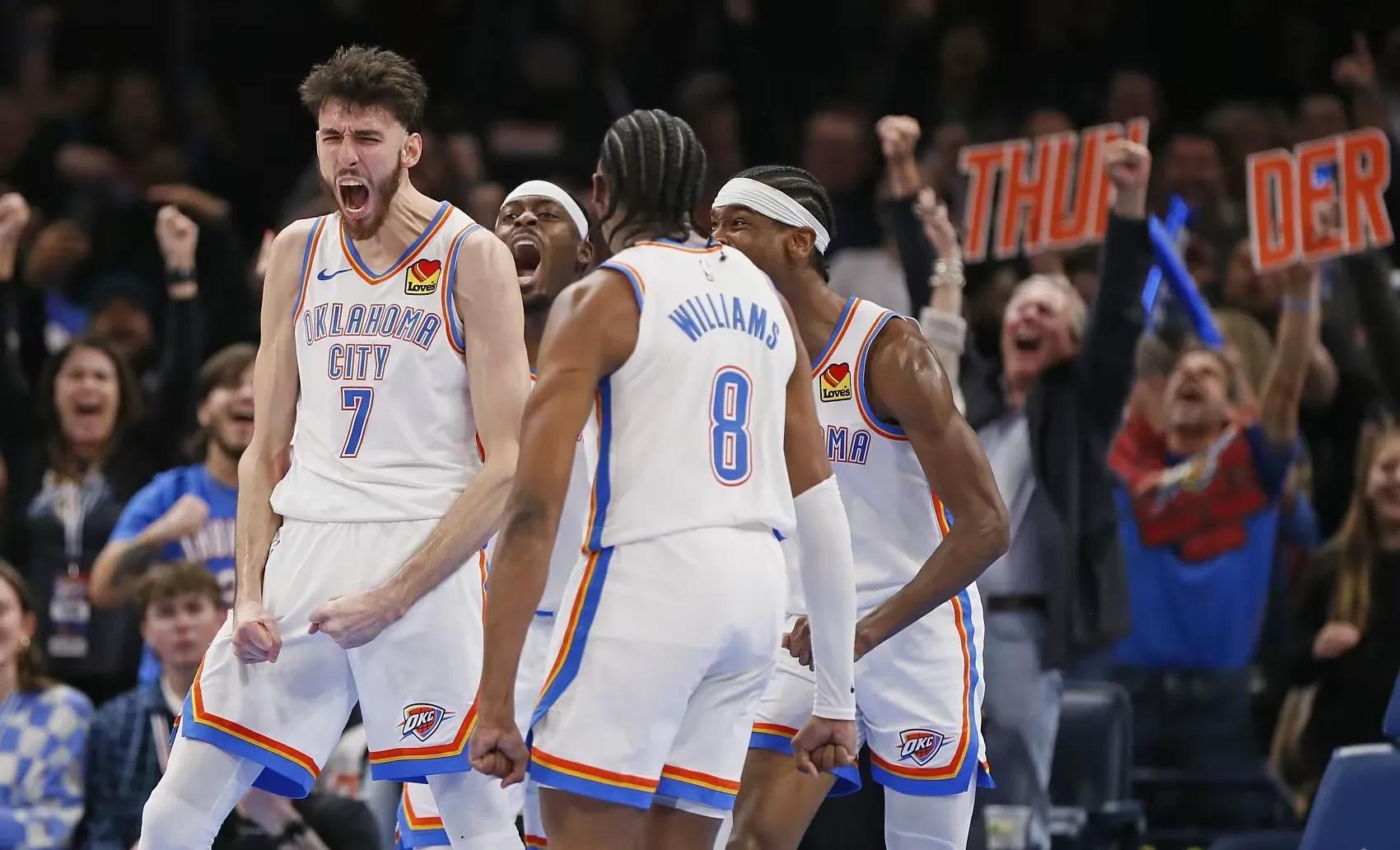 NBA新赛季开启进入白热化阶段，篮球热潮再次掀起