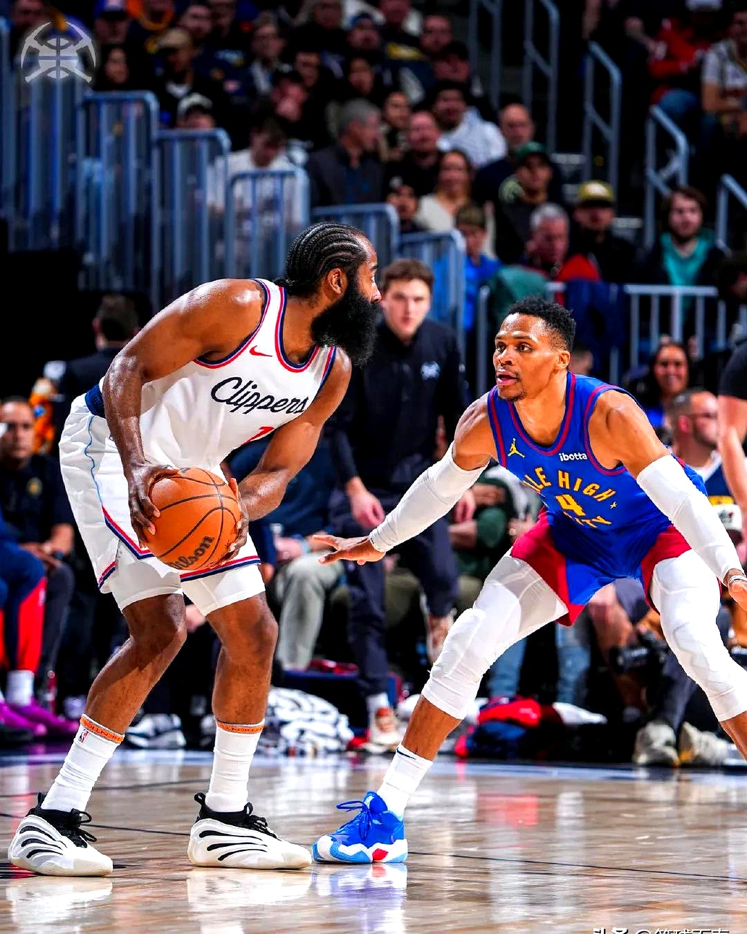 威金斯降临快船：洛城组建更强硬前锋线