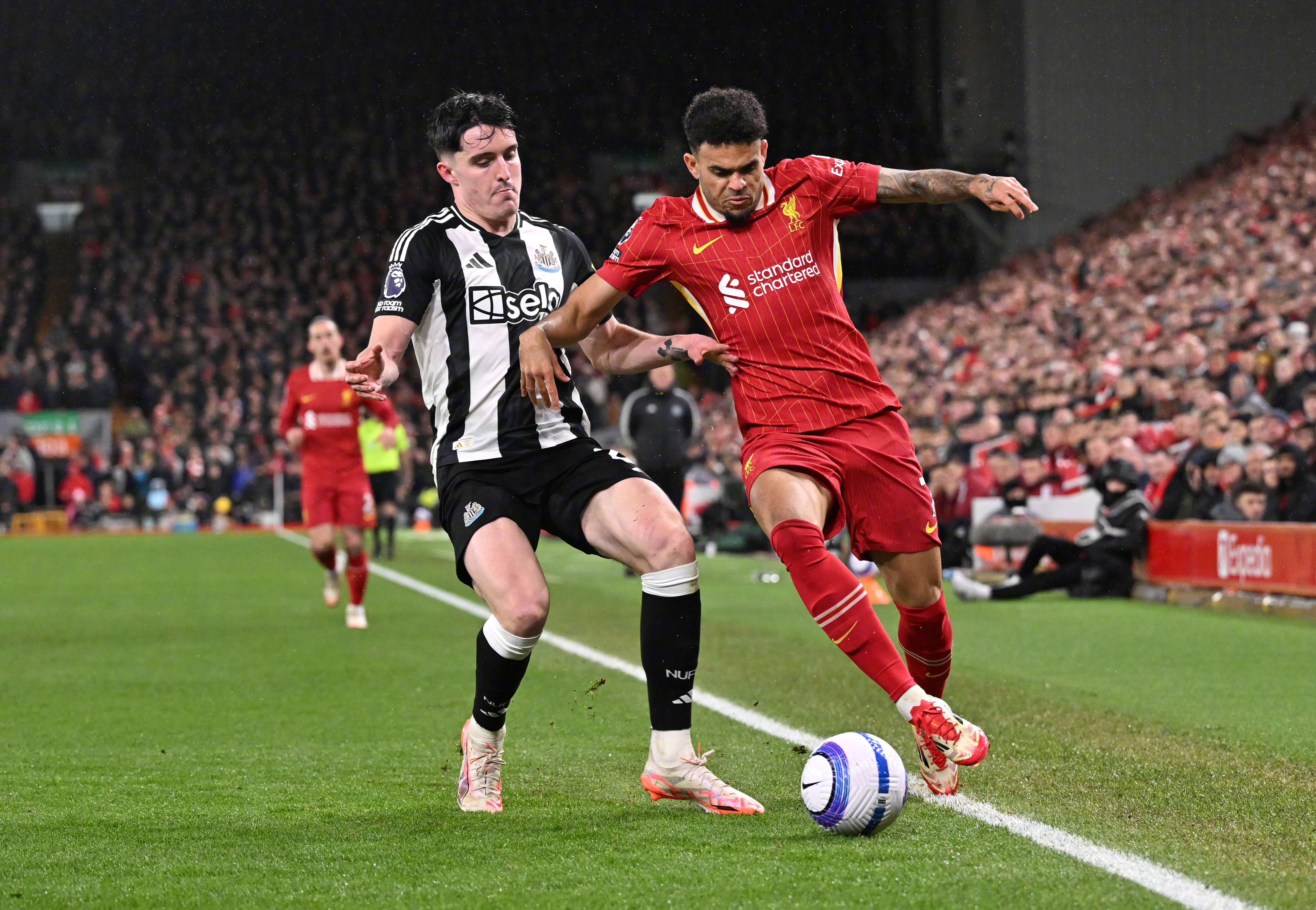 利记官网-利物浦中场操控比赛，取得压倒性胜利