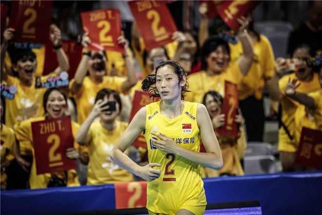 乌兹别克女排火力全开，破格进入决赛