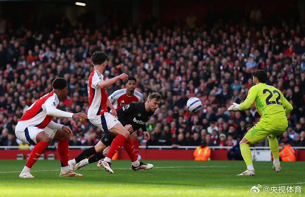 利记官网-西汉姆联绝杀狼队，实现赛季双杀