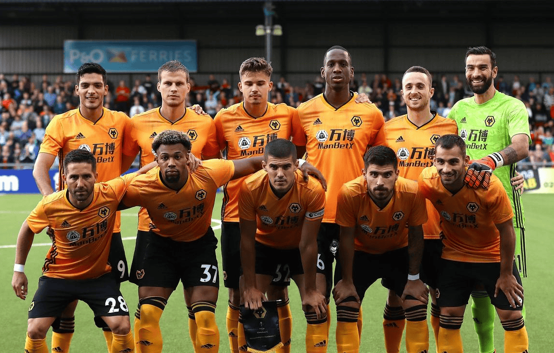 西汉姆联绝杀狼队，实现赛季双杀